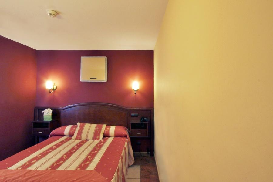 Hotel Puerta De Javalambre 拉普拉蒂沃韦德 外观 照片